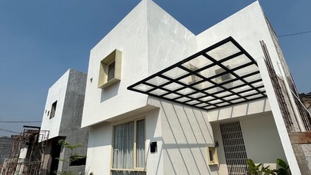 Rumah Brand New Minimalis di Bintaro Akses Bagus 2 Lantai