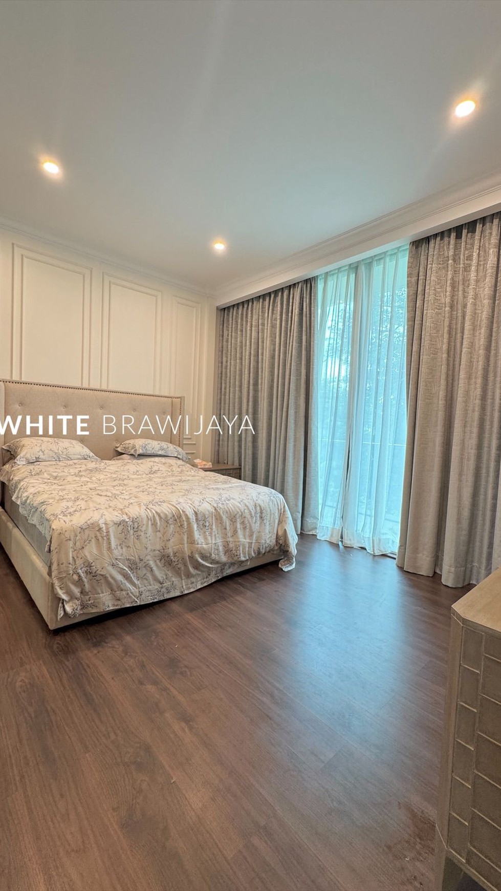 Townhouse Pakubuwono Furnished