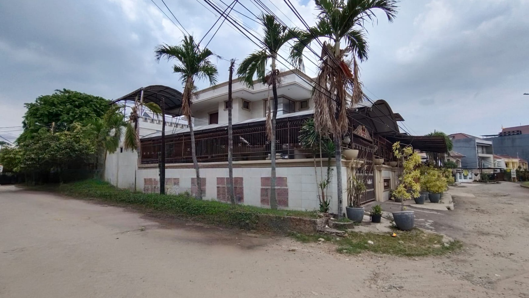 Rumah Taman Palem Lestari, Cengkareng