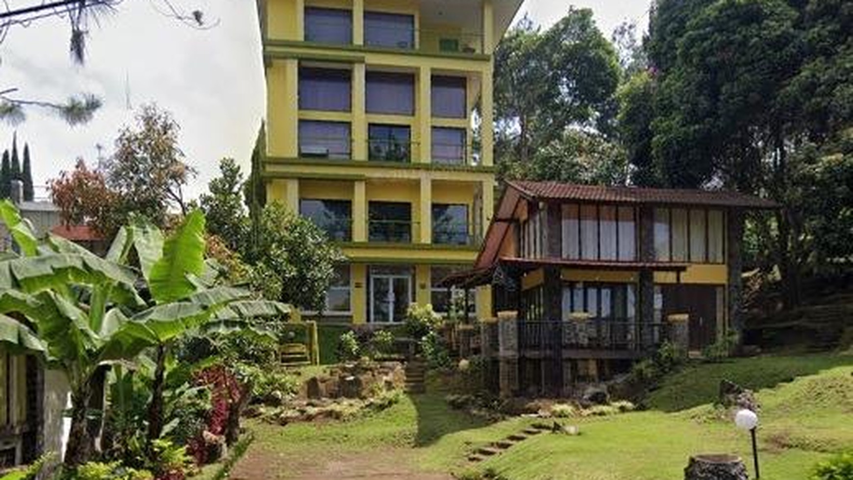 Villa Asri & Nyaman di Lembang Bandung