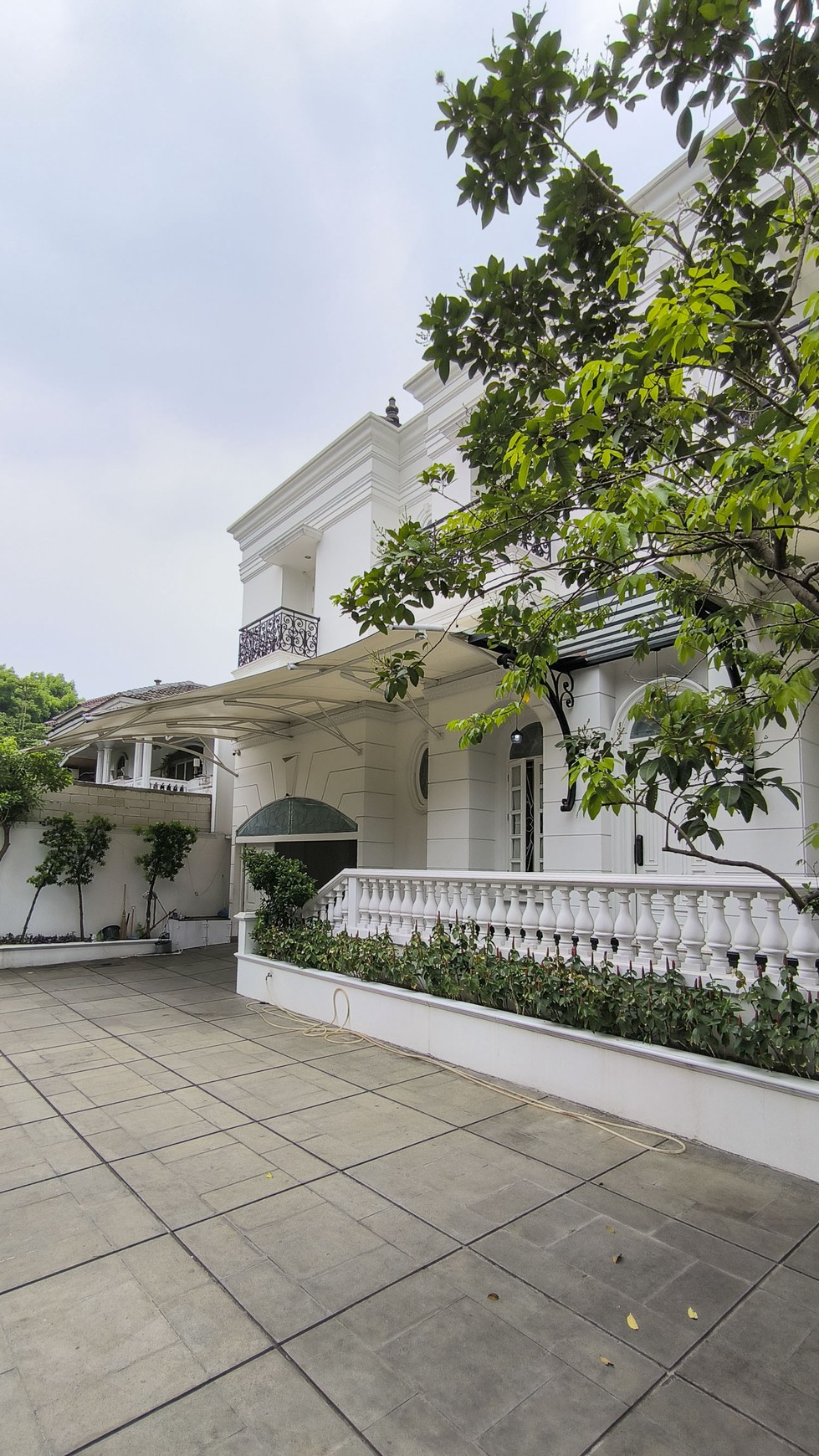 Rumah Mewah Bagus, Nyaman, dan Siap Huni di Pondok Indah, Jakarta Selatan 