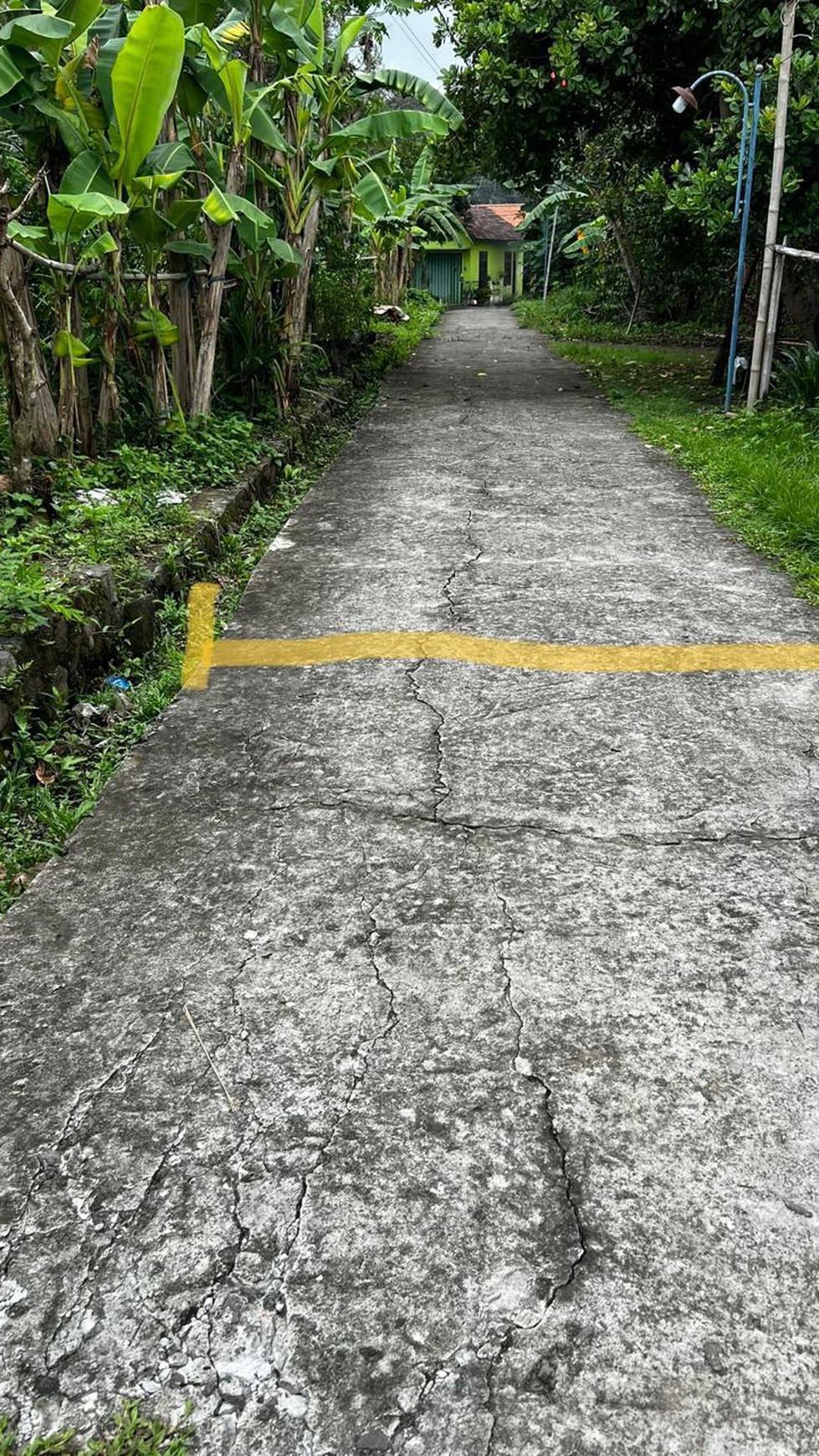 Tanah Luas 255 Meter Persegi Lokasi Dekat Desa Wisata Grogol Seyegan