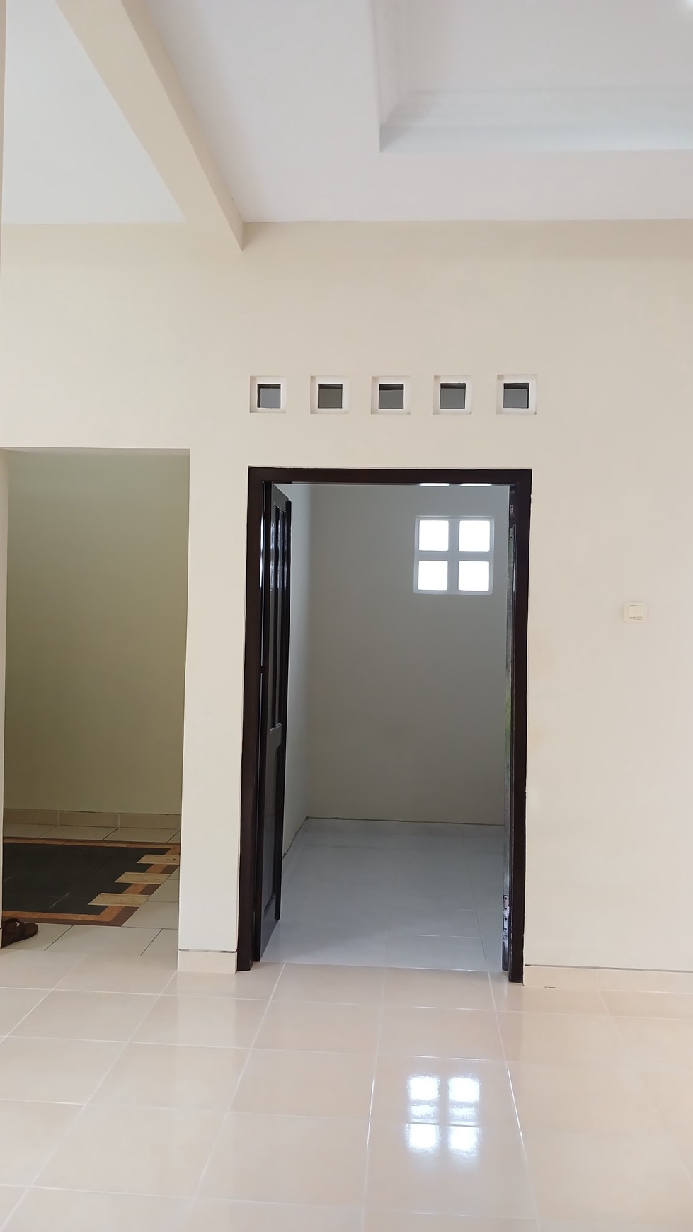 Rumah Tinggal 2 Lantai Lokasi Dekat Puskesmas Berbah Sleman