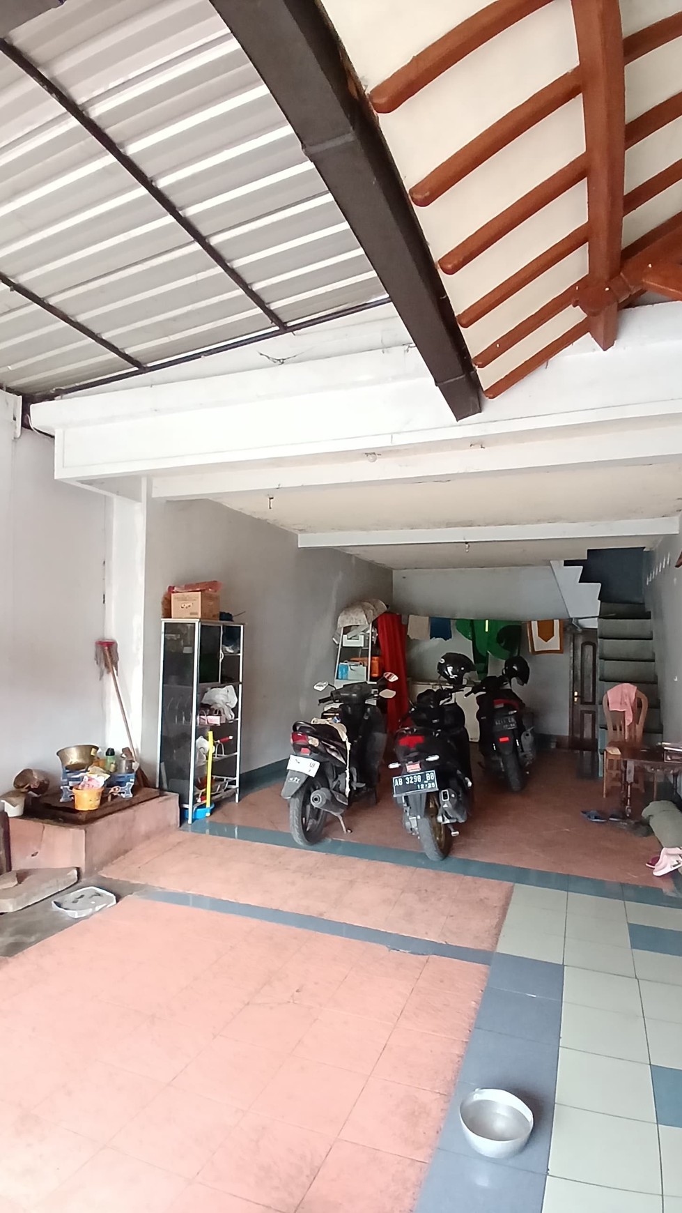 Rumah 2 Lantai Lokasi Strategis Dekat SPBU Kadipiro JL Wates, Kasihan Bantul