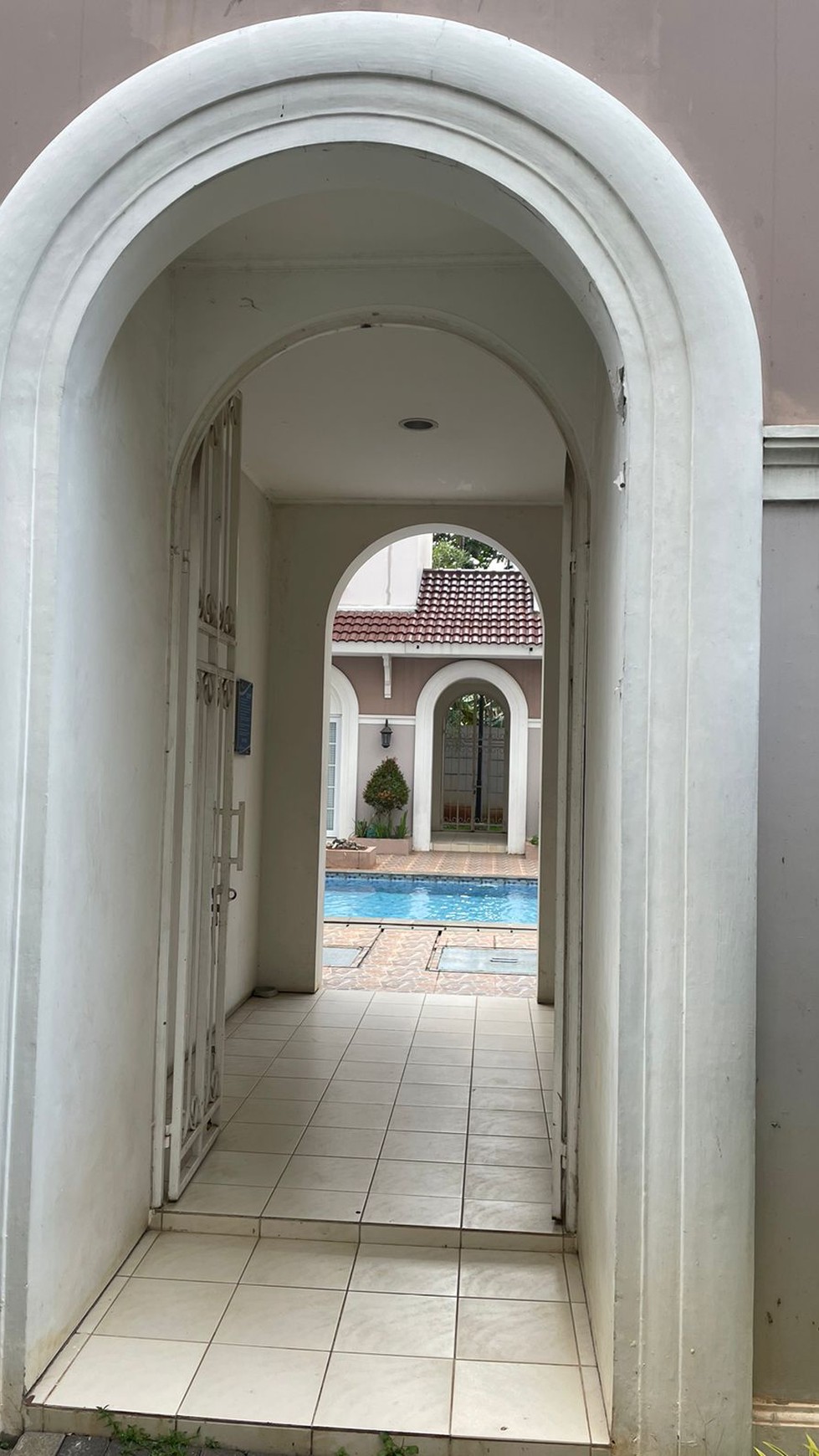 Rumah Bagus Siap Huni di Alesha House Orange, Vanya Park, BSD Tangerang Selatan