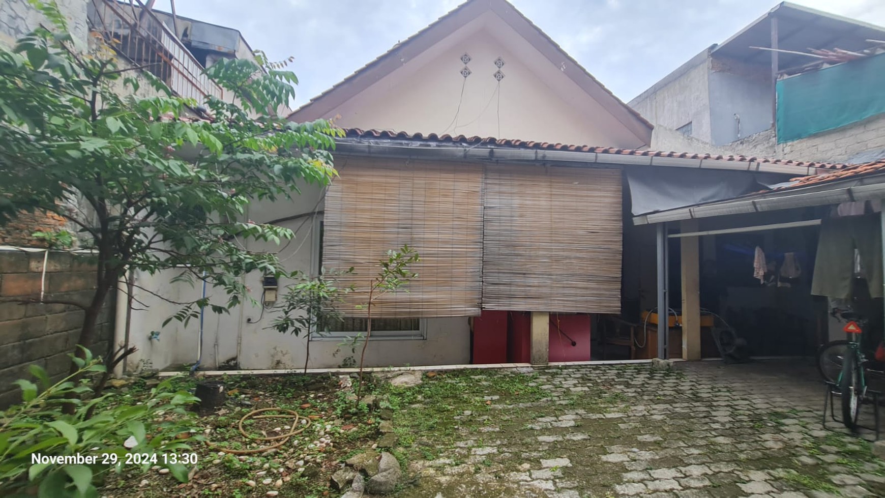 Rumah dengan kosan 13 kamar lokasi Bangka strategis Jakarta Selatan