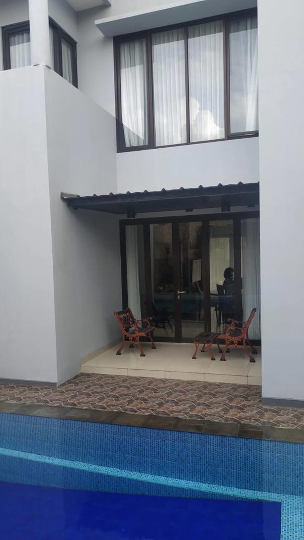 Rumah Hitung Tanah Area Cipete