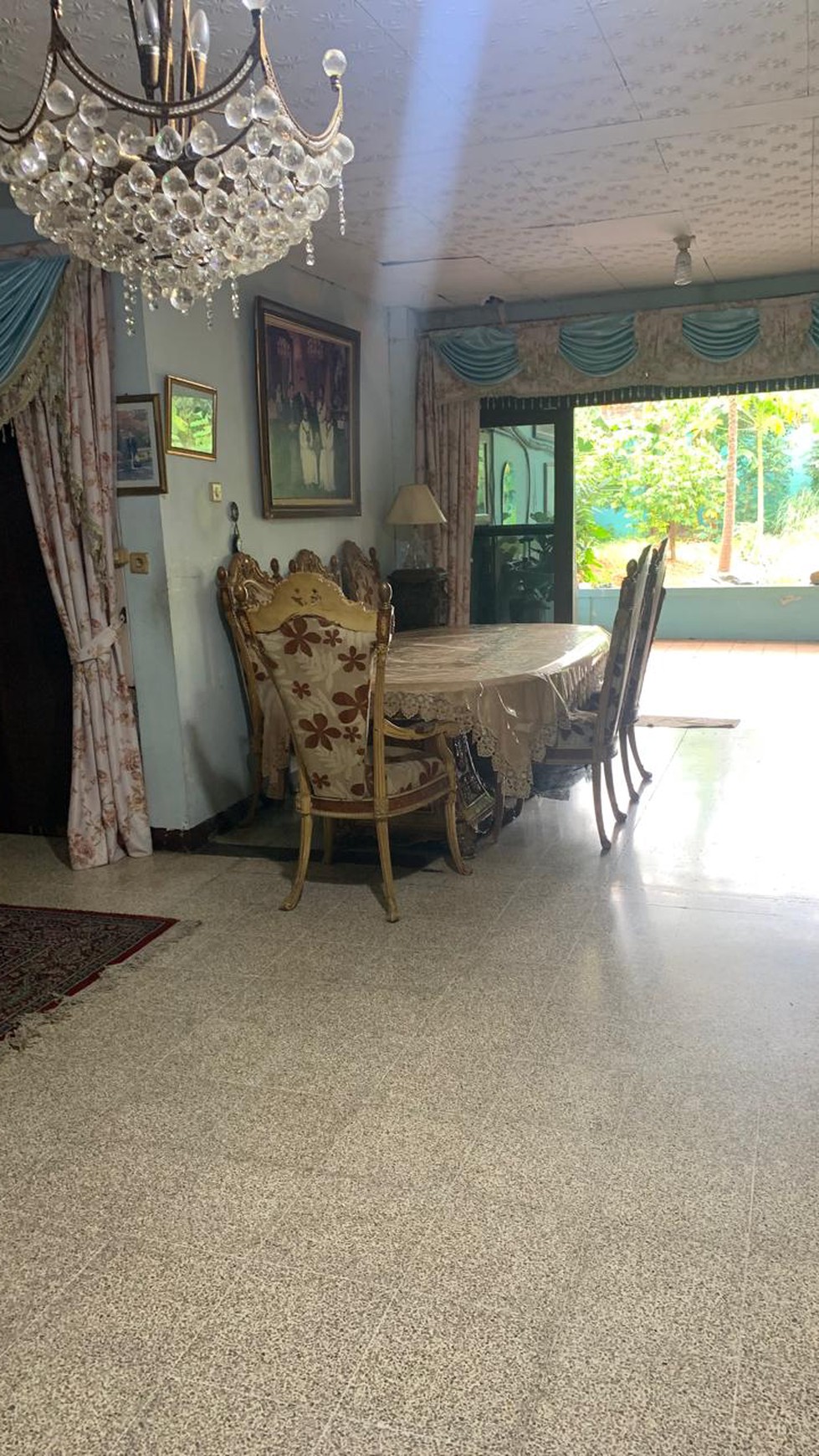 Rumah Hitung Tanah Area Cipete