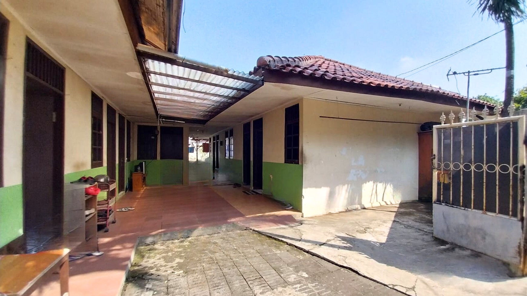 Lebak Bulus Luas Tanah 192 Belakang Mrt Kontrakan 8 Pintu