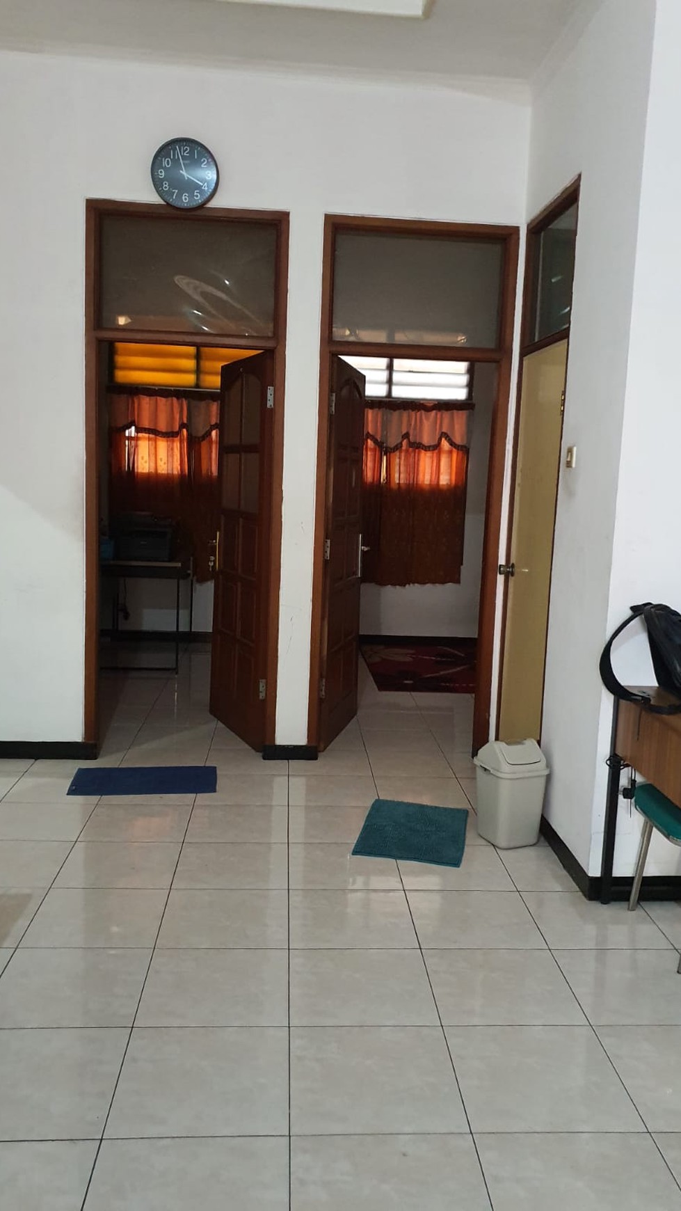 DIJUAL RUMAH UNFURNISHED STRATEGIS DARMO PERMAI UTARA