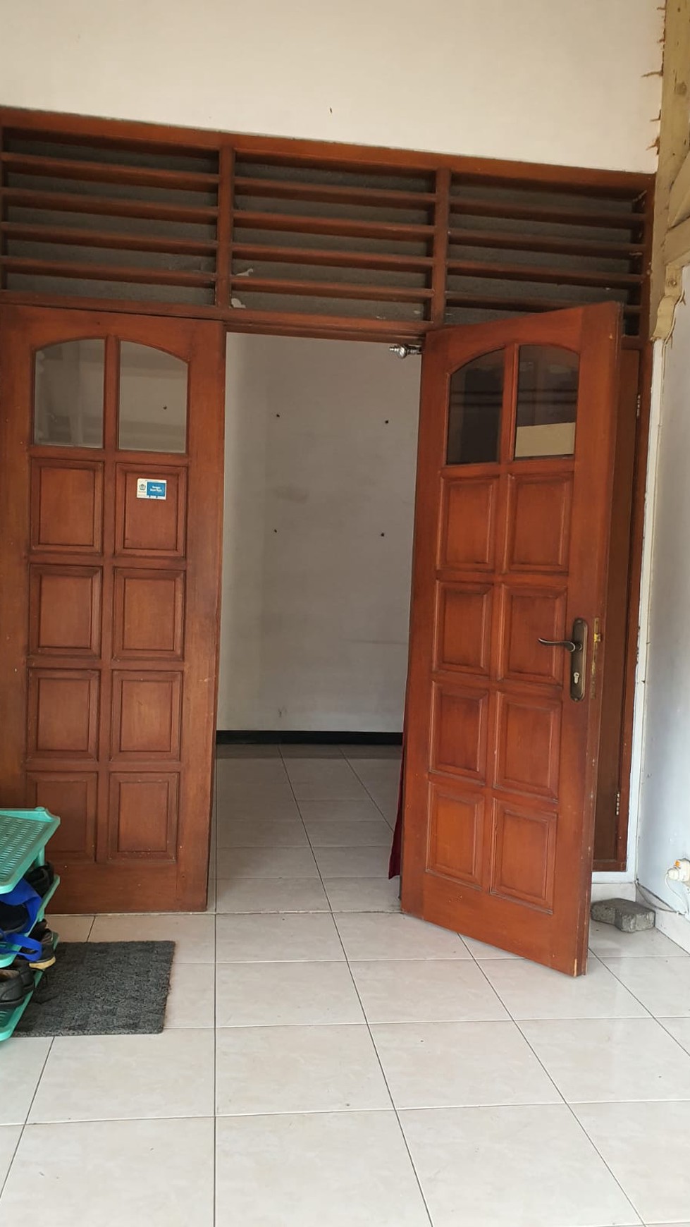 DIJUAL RUMAH UNFURNISHED STRATEGIS DARMO PERMAI UTARA