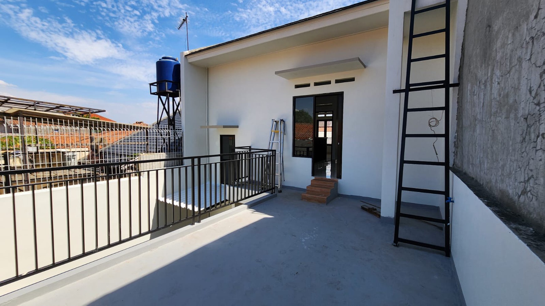 Jagakarsa raya rumah brand new lokasi private halaman luas