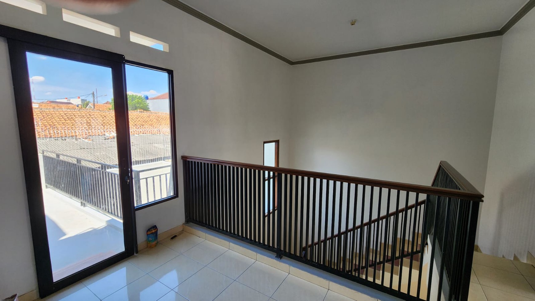 Jagakarsa raya rumah brand new lokasi private halaman luas