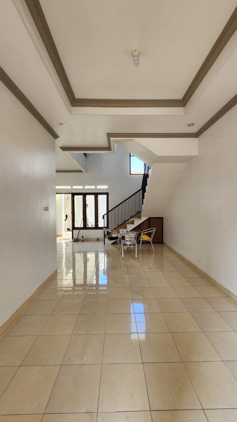 Jagakarsa raya rumah brand new lokasi private halaman luas