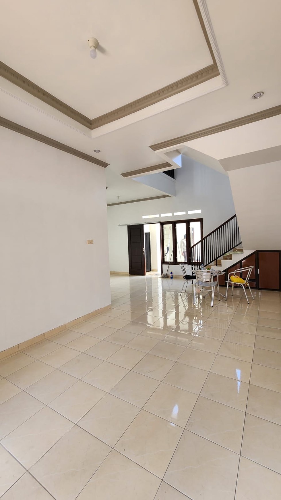 Jagakarsa raya rumah brand new lokasi private halaman luas