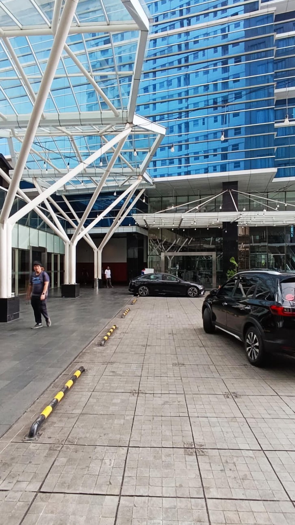 dijual cepat office space intermark bsd harga nego. area bsd city serpong tangerang selatan banten. lokasi strategis, area premium, jual harga BU.