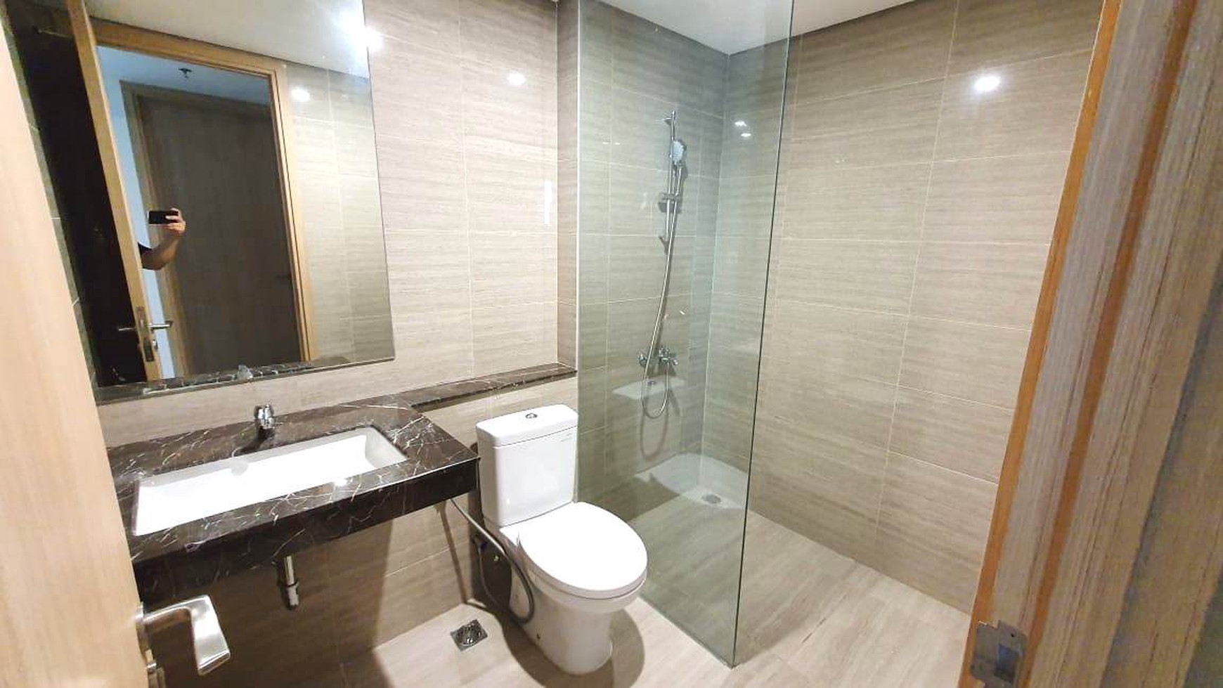 Dijual murah Apartemen di Hillcrest Lippo Karawaci Tangerang