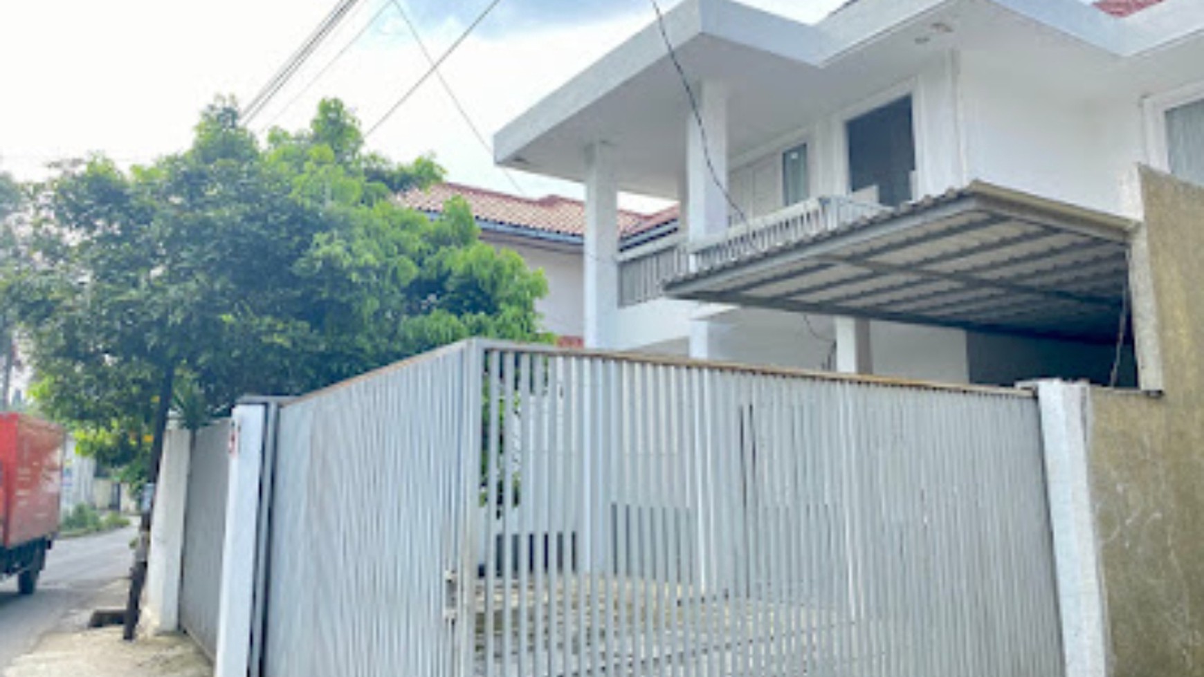 Rumah Bagus Di Jl Tarumanegara Ciputat Tangerang Selatan