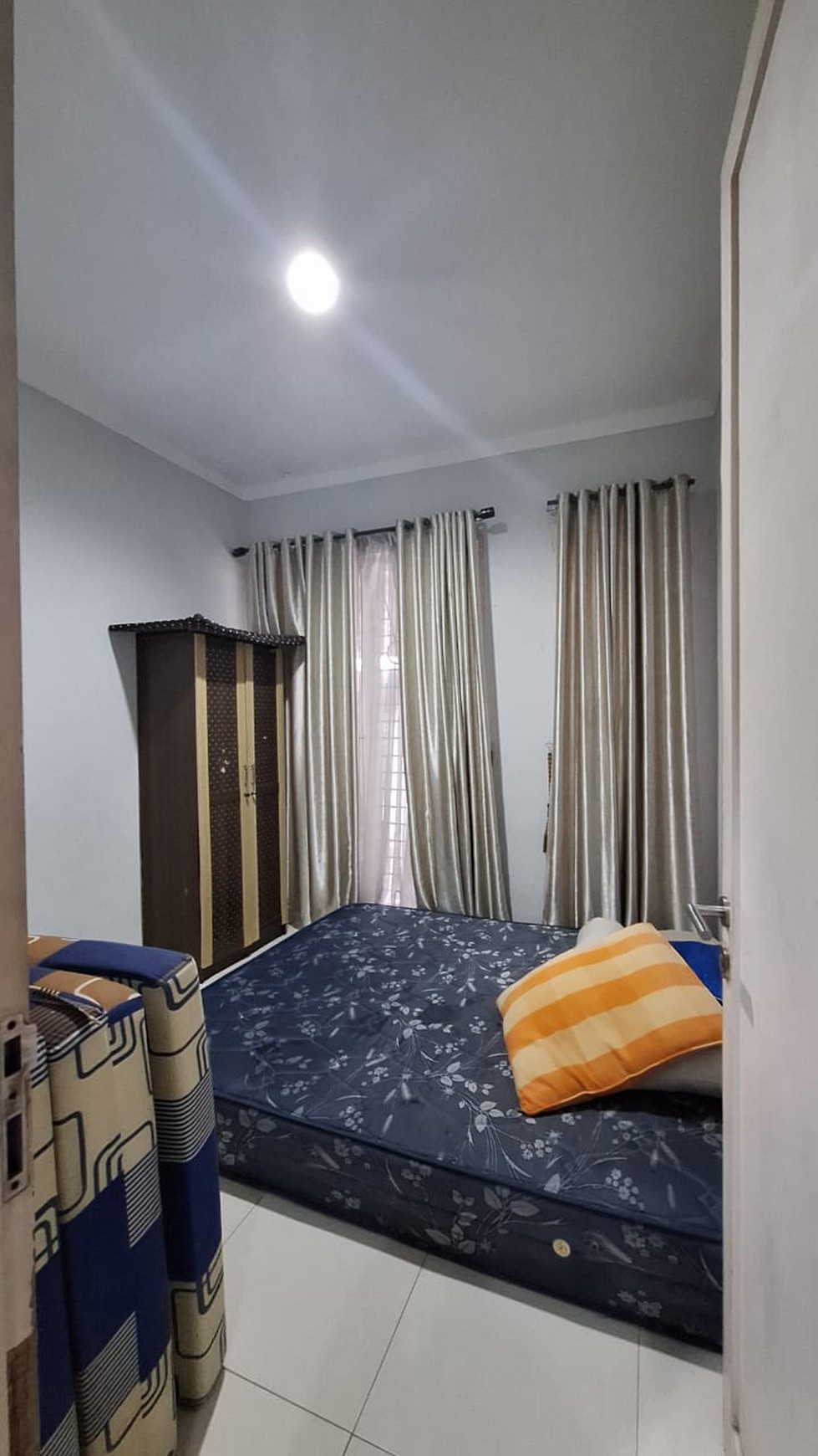 Rumah Bagus Di Ayna Residence Graha Raya Bintaro Tangerang Selatan