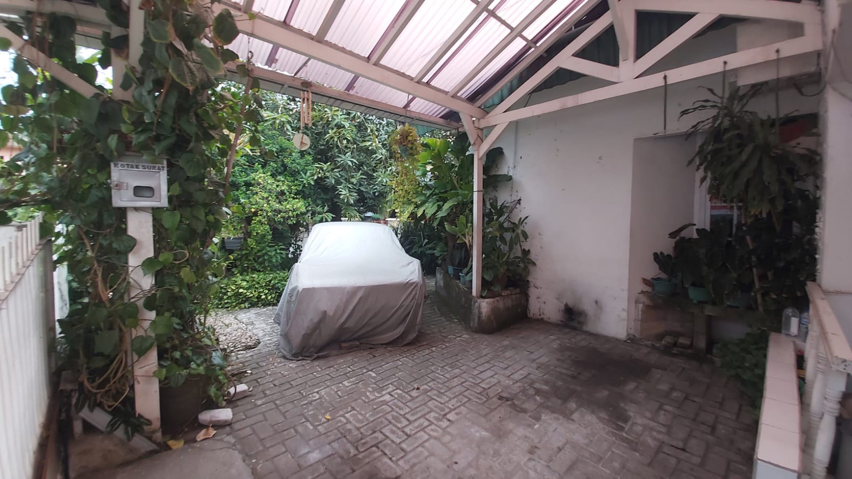 Rumah Hitung Tanah Area Cipete