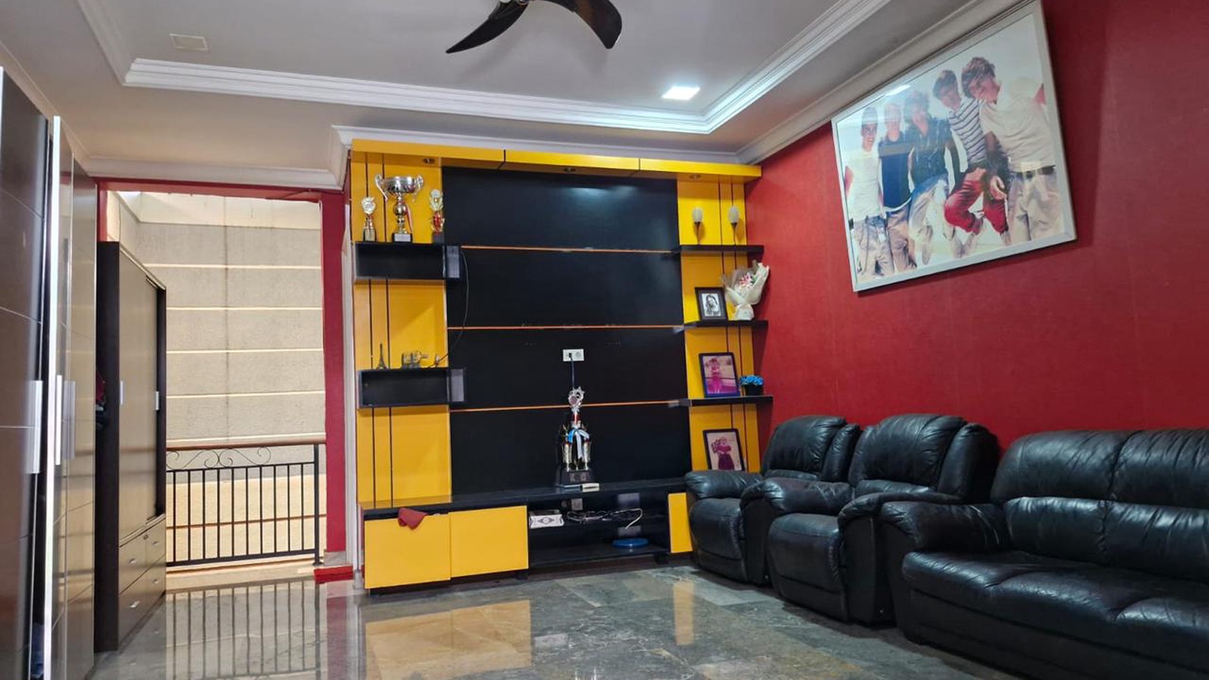 Rumah Hitung Tanah Area Cipete