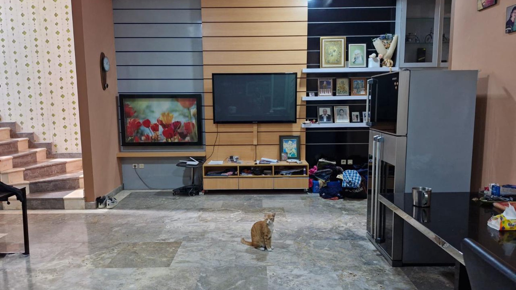 Rumah Hitung Tanah Area Cipete