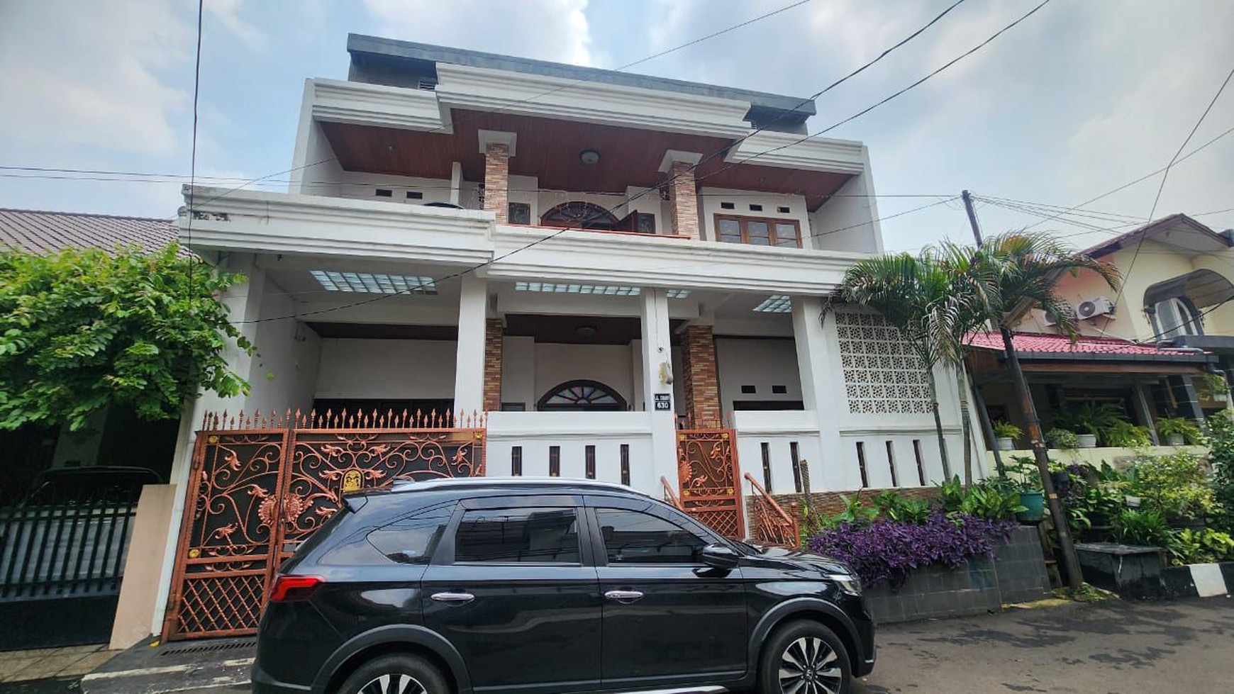 Rumah Hitung Tanah Area Cipete