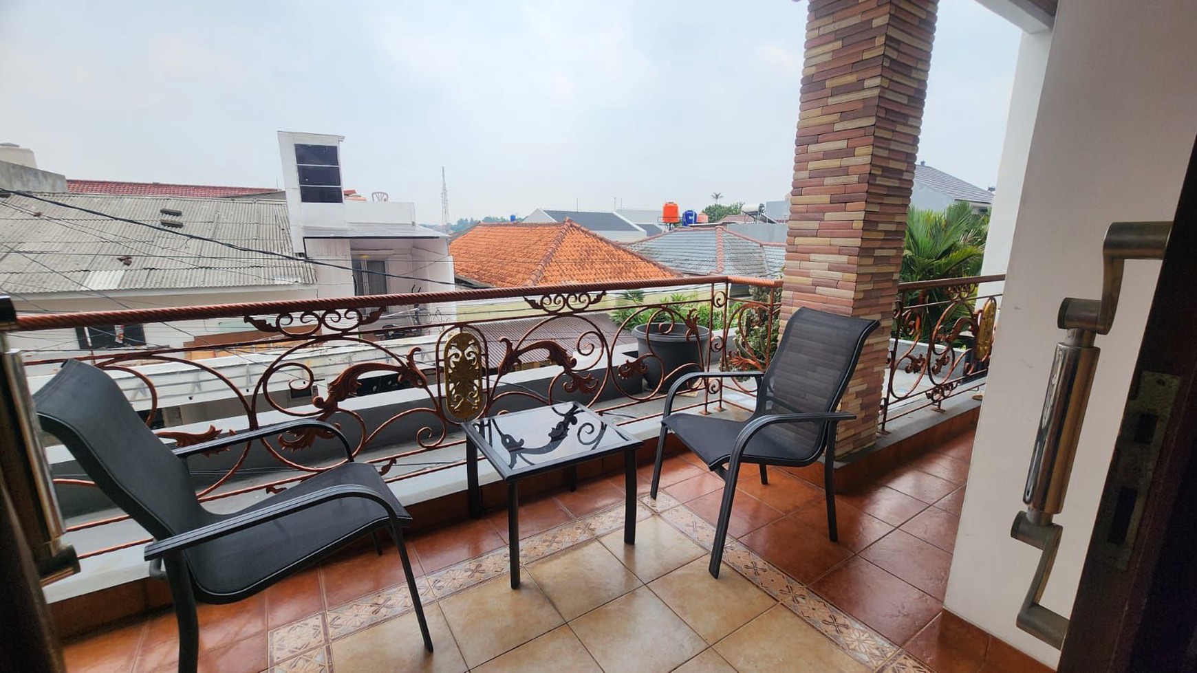 Rumah Hitung Tanah Area Cipete