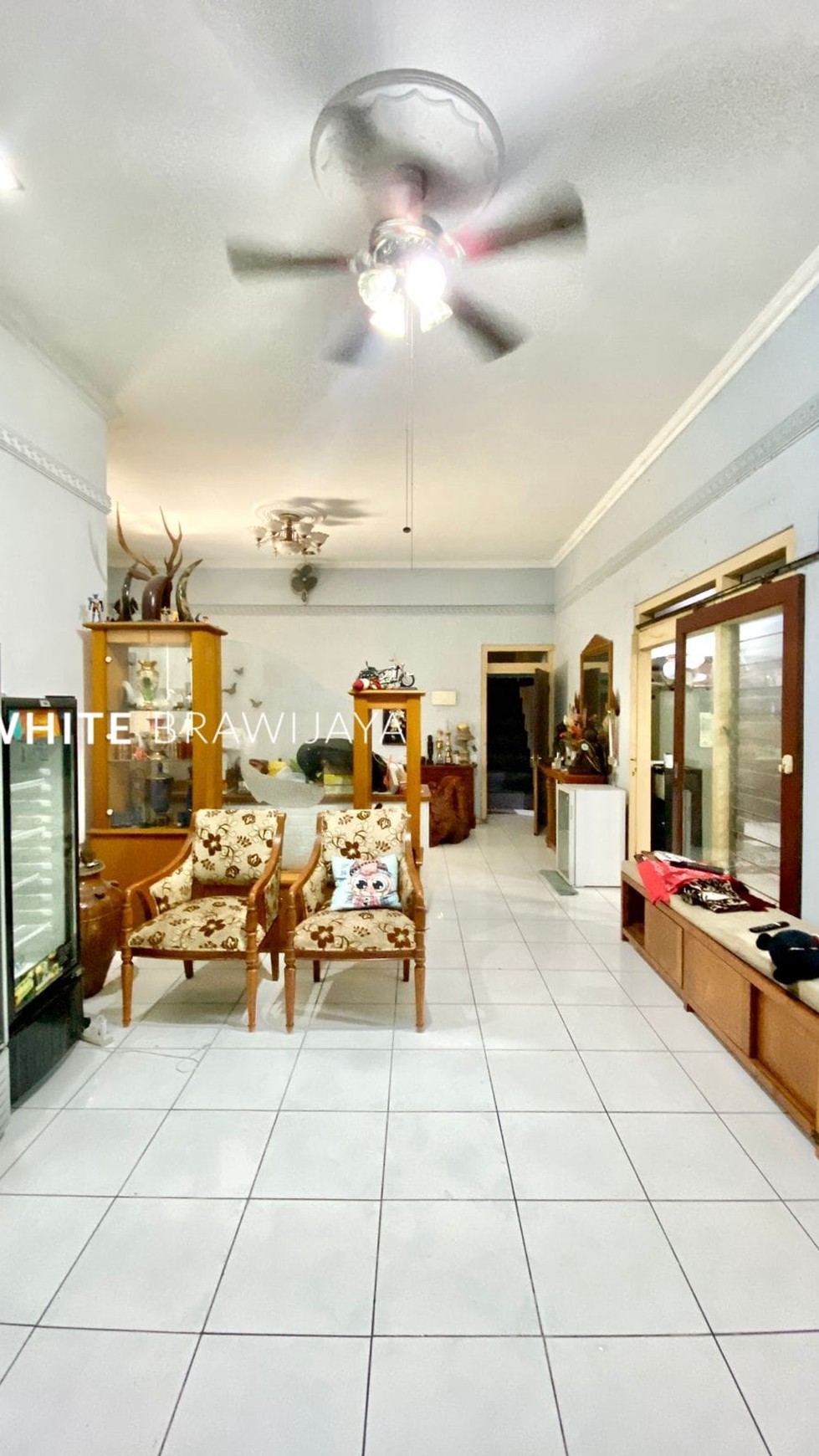 Rumah Lama,Lokasi Strategis Dekat MRT, Cocok untuk investasi Area Cipete