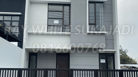 Rumah Baru 2 Lantai di Cihanjuang