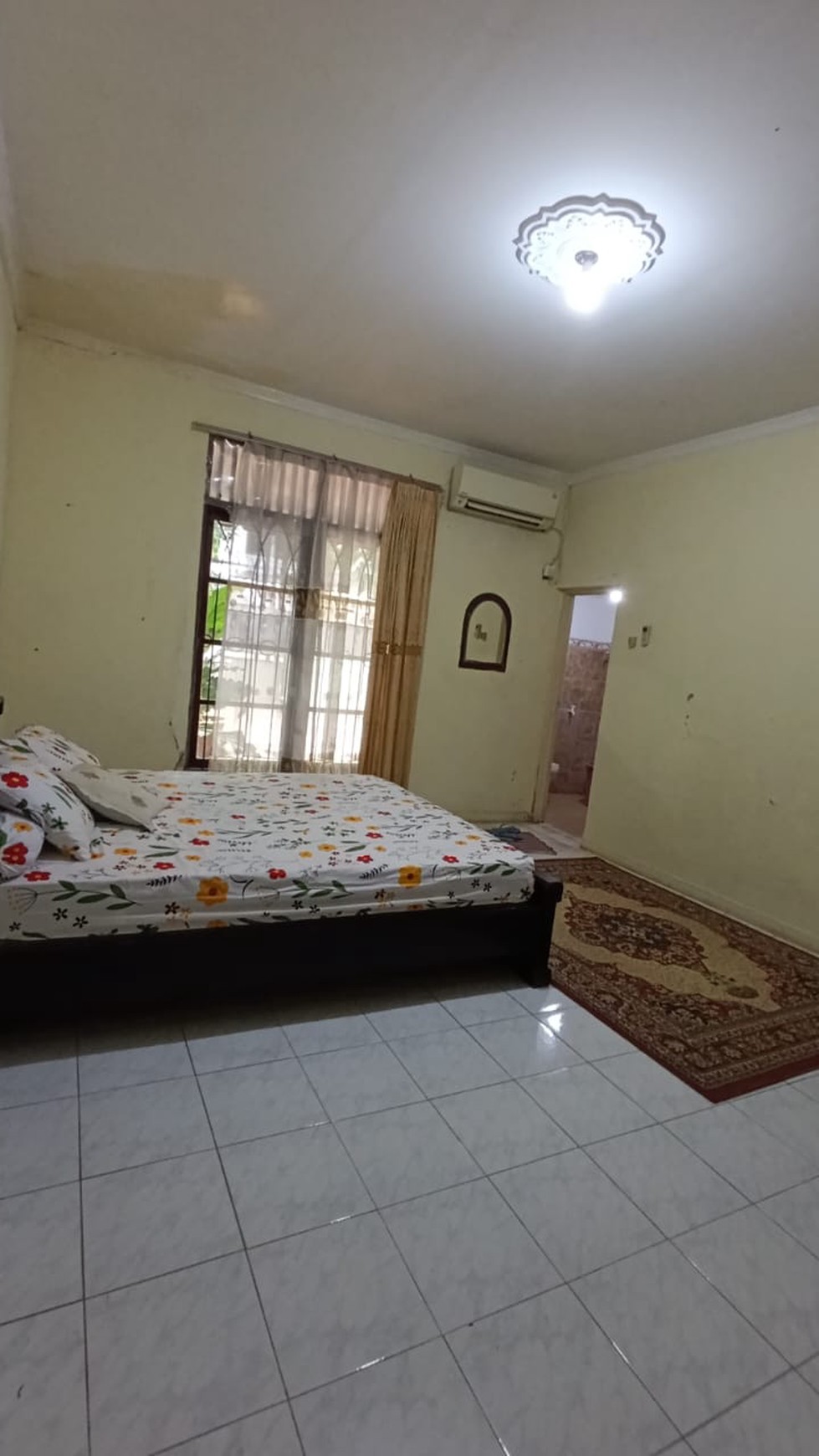 DI Jual  Rumah tinggal bangunan lama masih layak huni 1,5 lantai  di Jl Bintaro Permai  Bintaro  Pesanggrahan Jaksel 