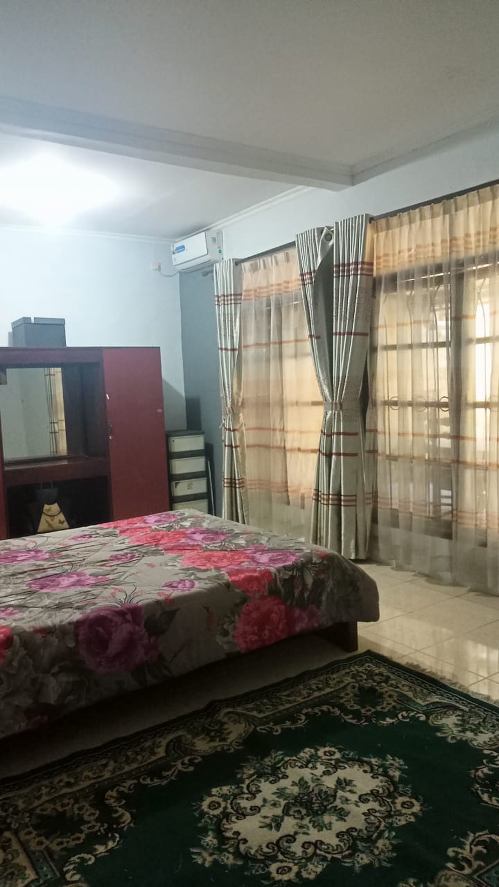 DI Jual  Rumah tinggal bangunan lama masih layak huni 1,5 lantai  di Jl Bintaro Permai  Bintaro  Pesanggrahan Jaksel 