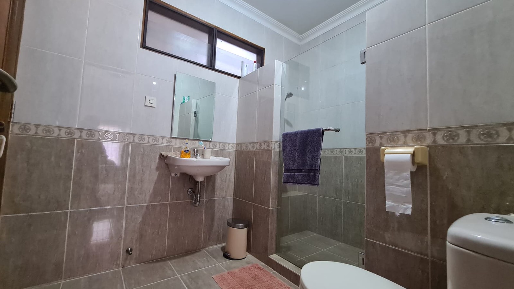 Cinere Megapolitan Luas 325 Kondisi Rapih Dan Siap Huni