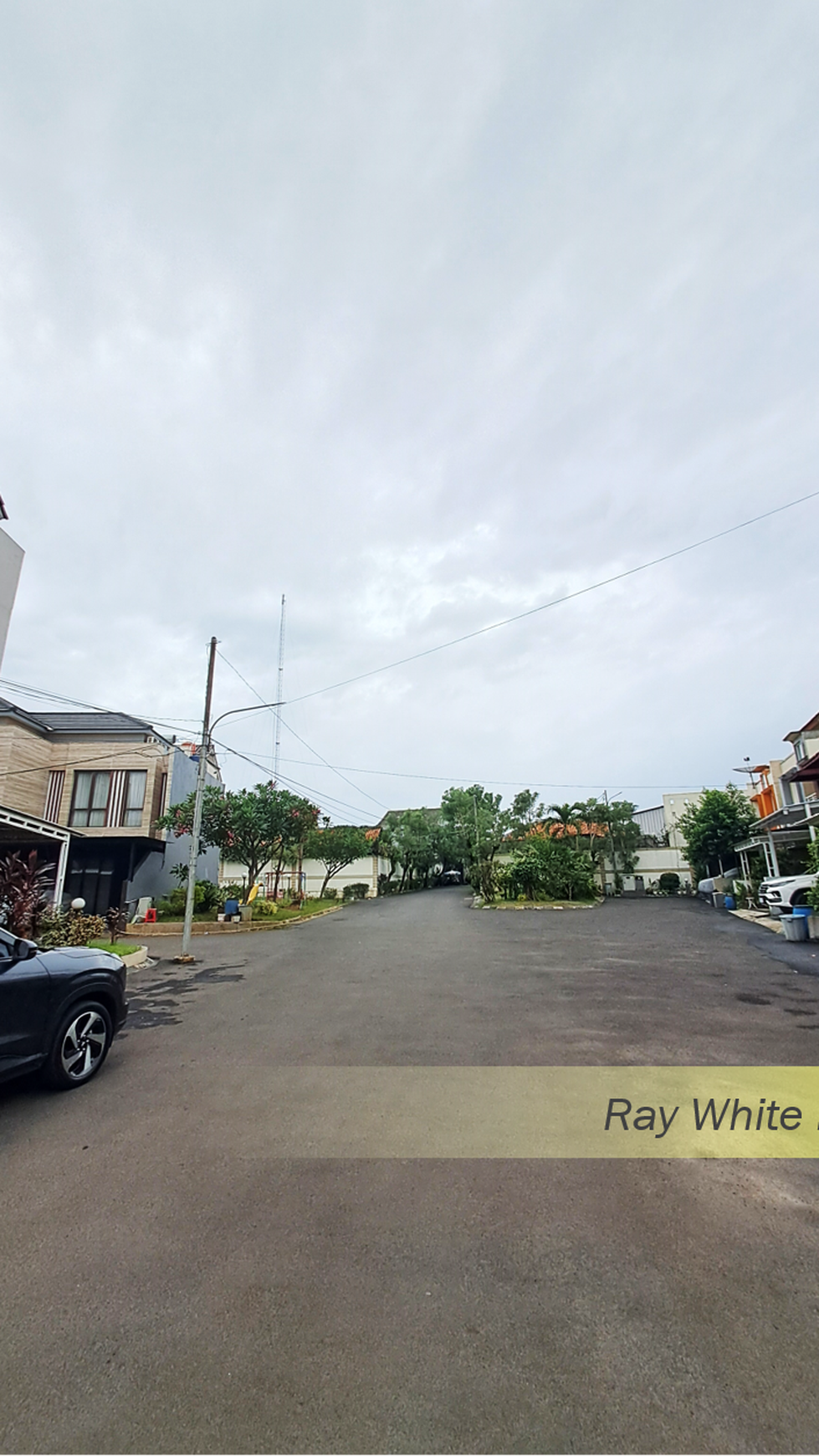 Rumah Dalam Cluster Siap Huni di Trevista Bintaro, Ciputat, Tangerang Selatan