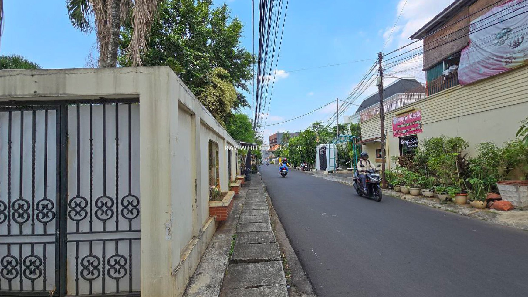 Dijual Rumah  Mewah Layak Huni Di Fatmawati Cilandak 