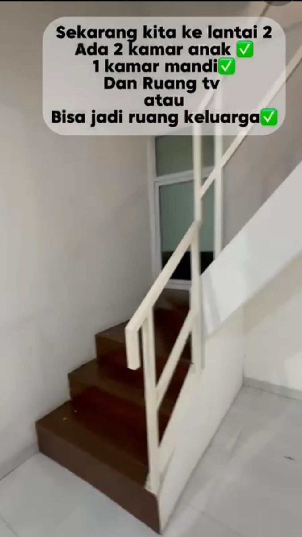 Rumah Siap Huni Baru Renovasi berada diarea BSD Dijual Dengan Harga menarik 