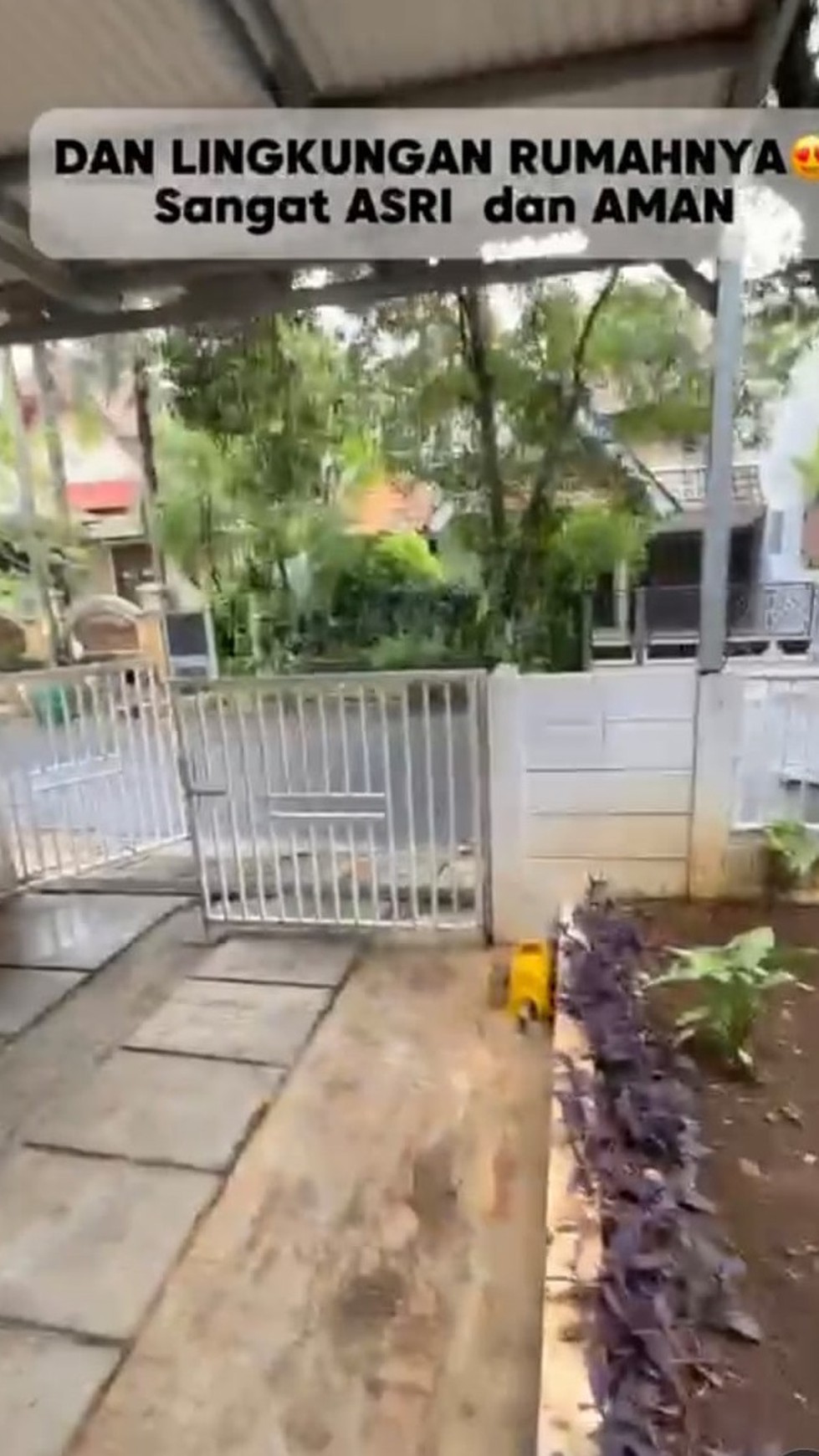 Rumah Siap Huni Baru Renovasi berada diarea BSD Dijual Dengan Harga menarik 