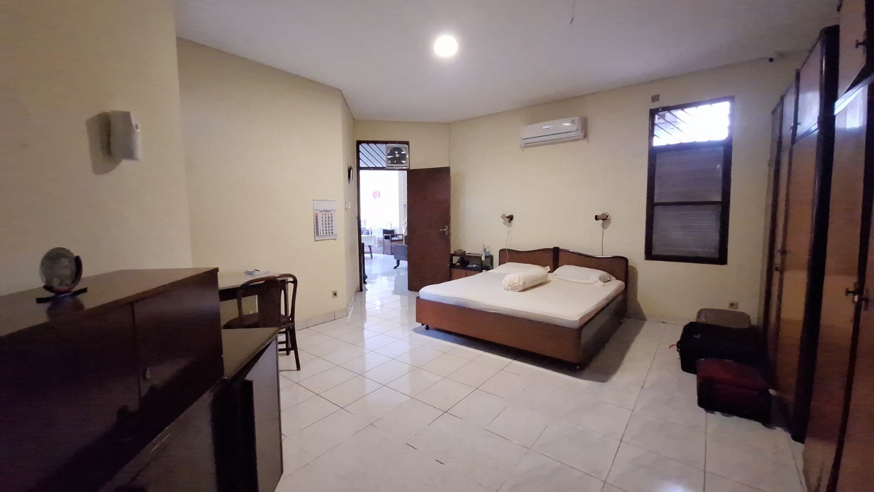 Rumah Terawat dalam Komplek Cinere, Harga Termurah - Nego Sampai Deal