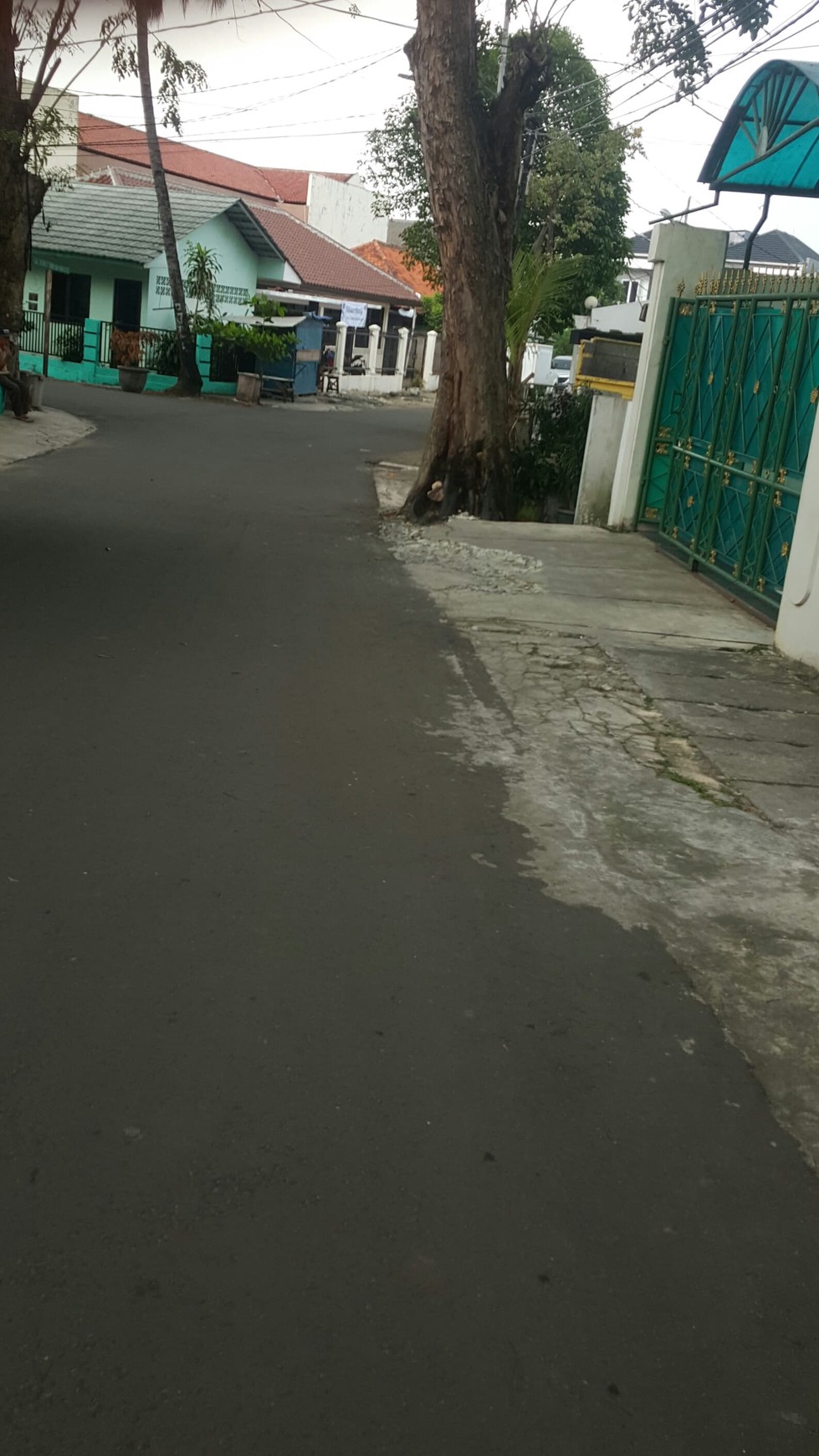 Rumah 2 Lantai Strategis Jalan Lega 2 Mobil Di Tebet Timur Dalam, 5 Menit Jalan Ke JL. Tebet Timur Raya Dan Jl. Tebet Raya, Ramai Kulineran Dan Resto