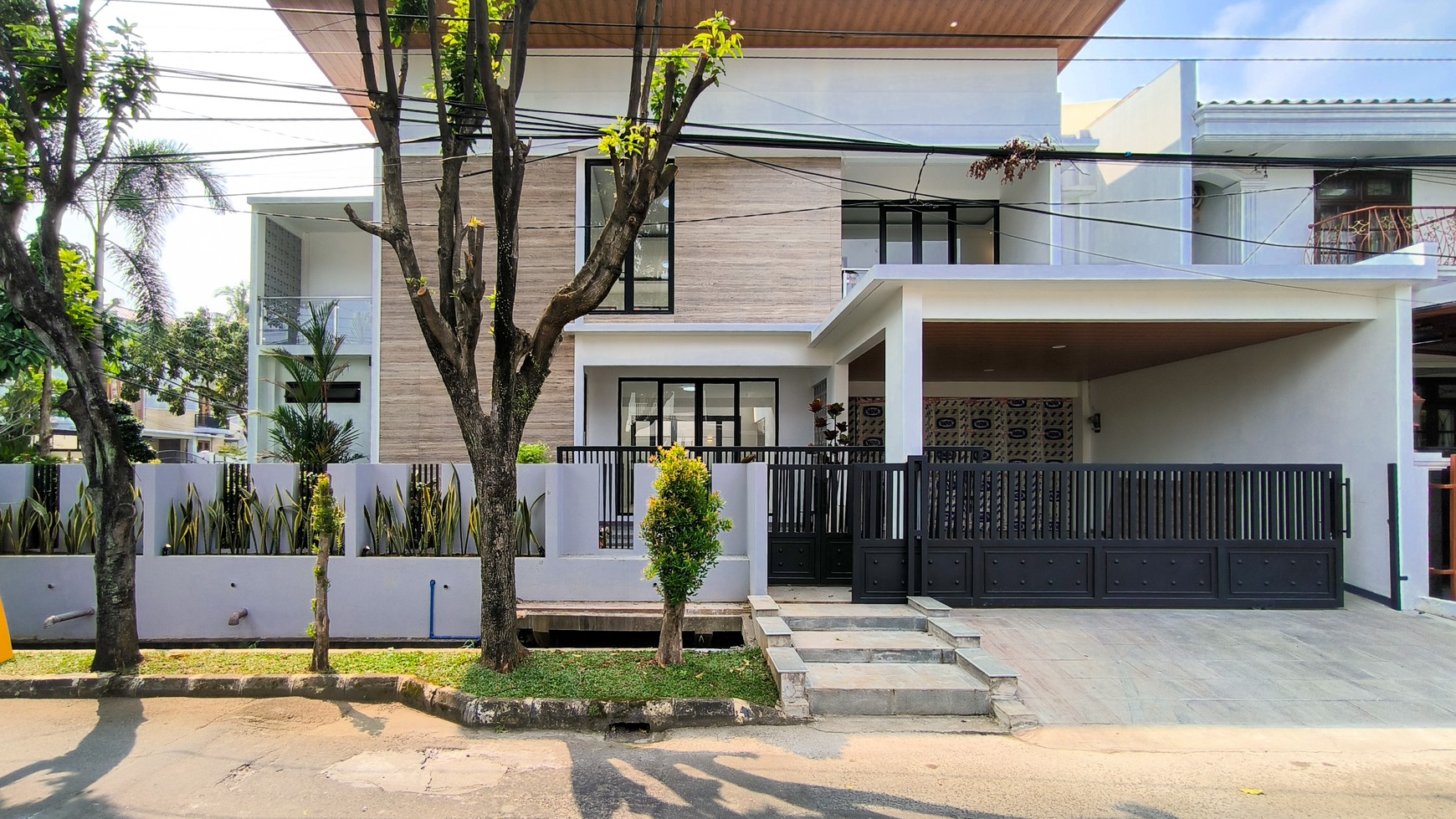 Rumah Hitung Tanah Area Cipete