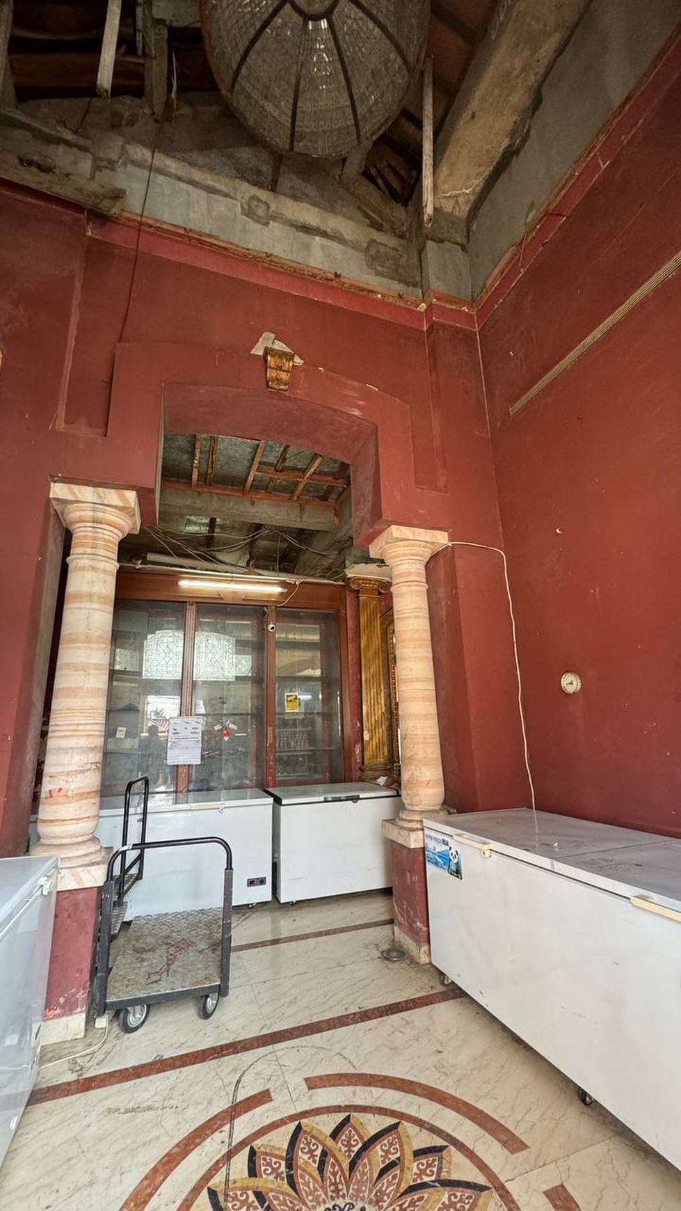 Cinere blok A rumah dalam komplek premium depan cineremal