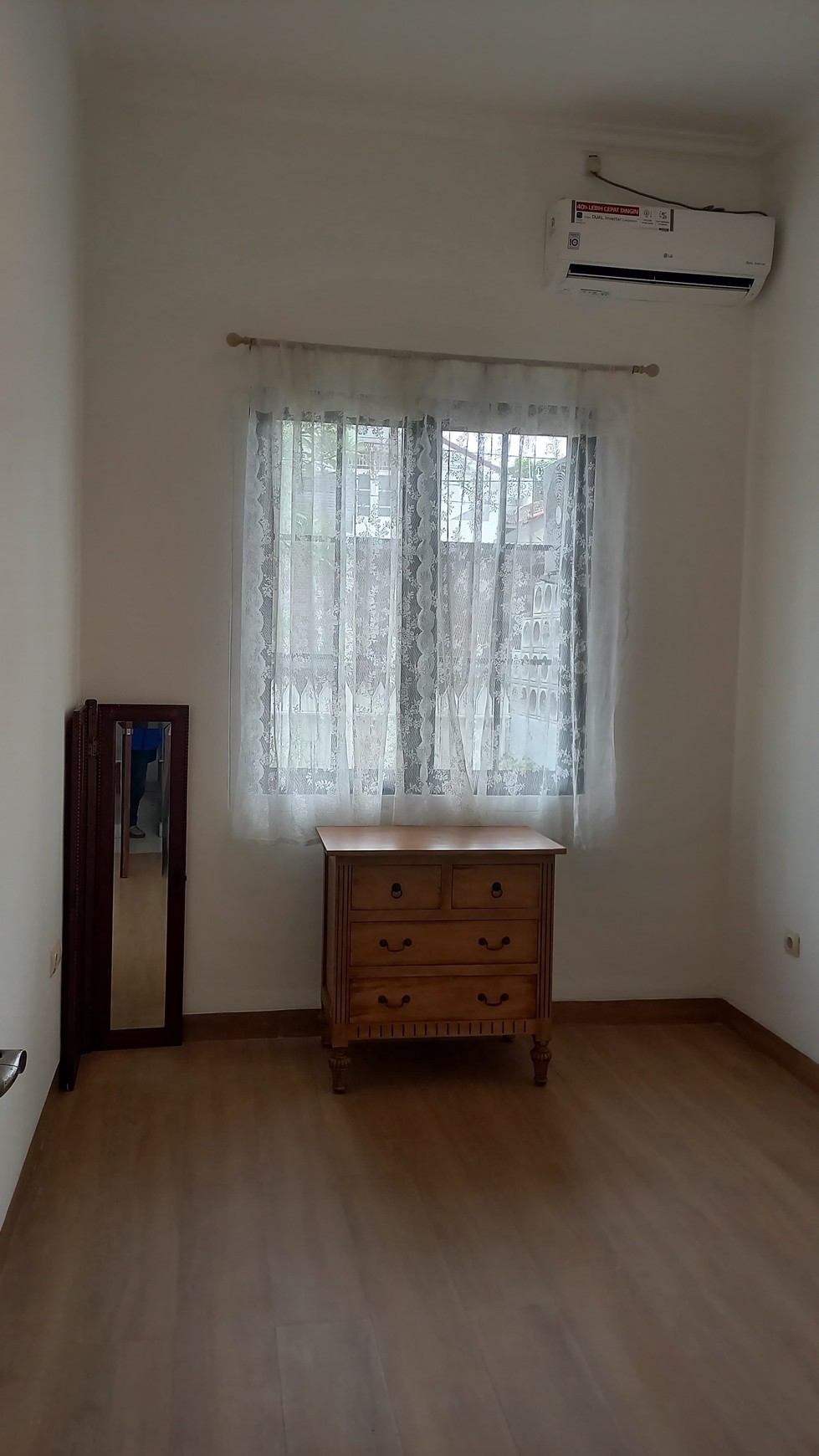Rumah Sektor 7 Bintaro, dekat dg Lotte, RS Primier Bintaro, Toll dan area Bisnis.....