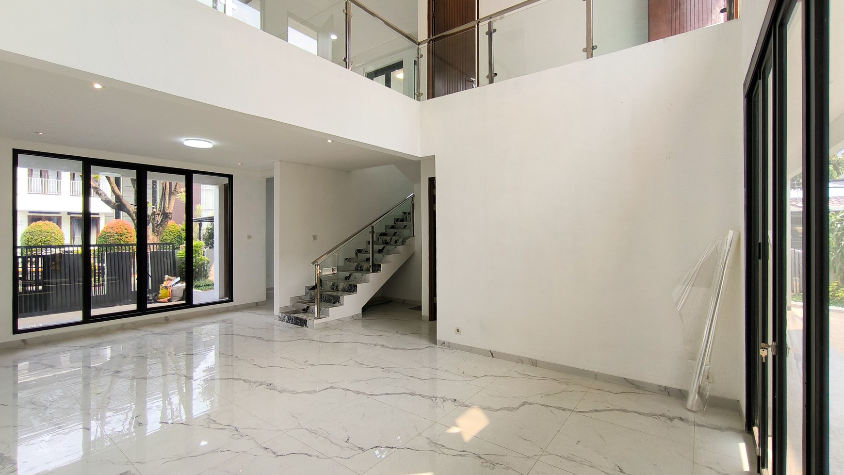 Dijual Rumah Modern at Bintaro Jaya Sektor 9