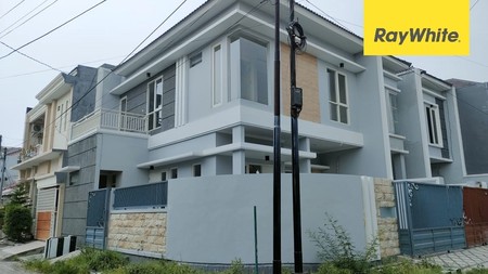Rumah Hook Dijual Sutorejo Timur Surabaya