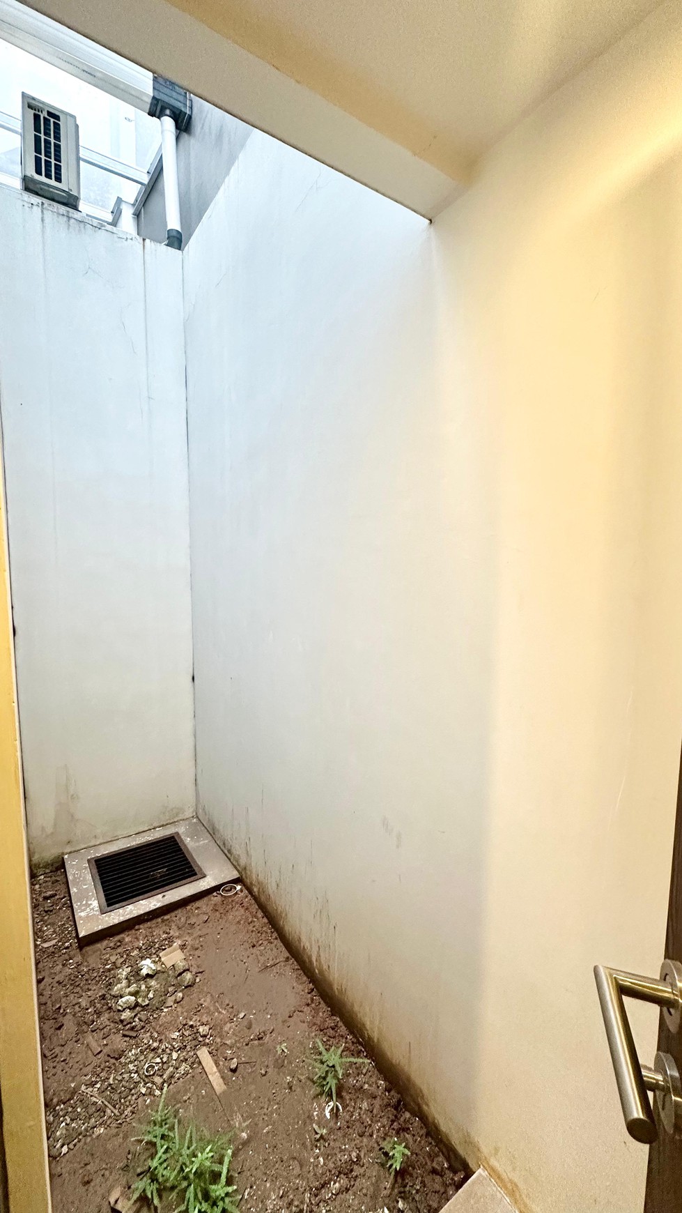 Rumah bagus, Minimalis dalam Cluster di BSD