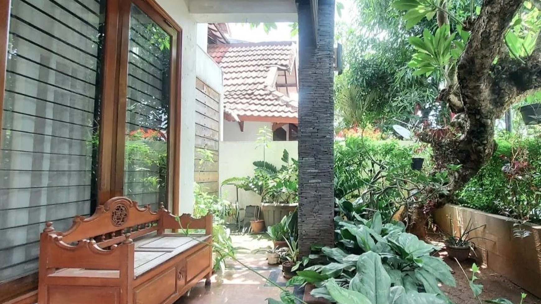 Rumah Siap Huni,Nyaman di Bintaro Jaya 3a