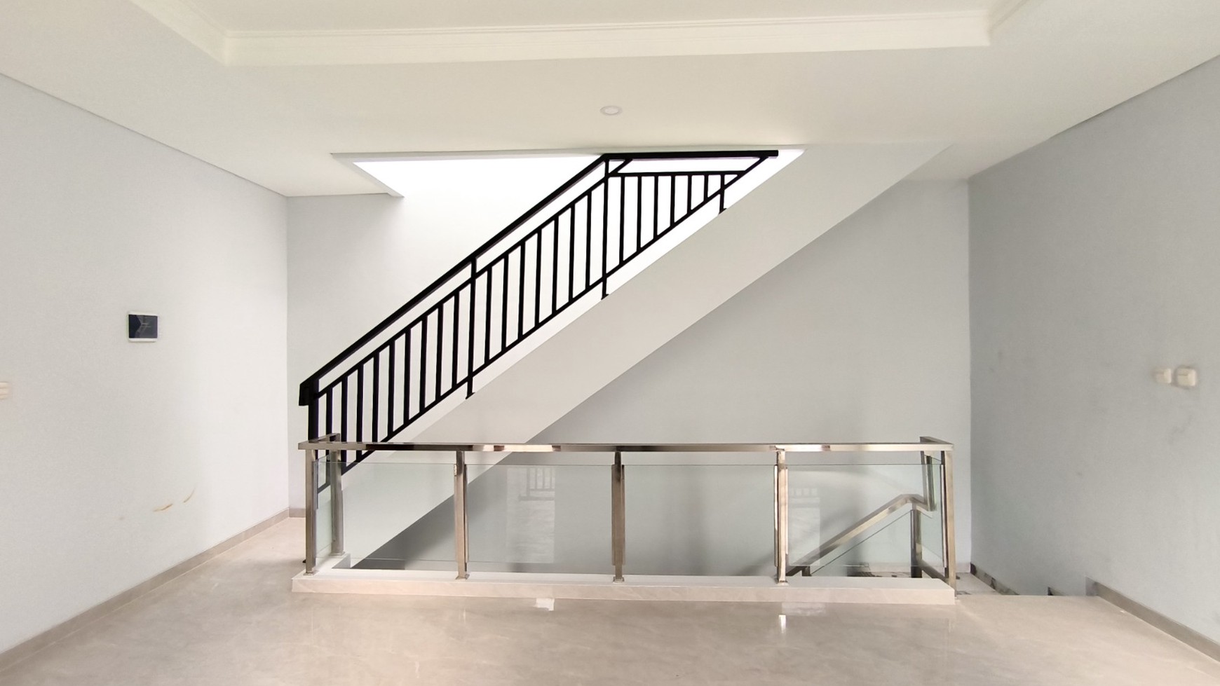 Rumah Bagus,dalam cluster di Bintaro Jaya Sektor 9