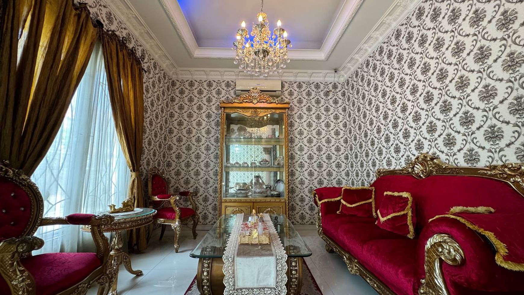 Rumah Hitung Tanah Area Cipete