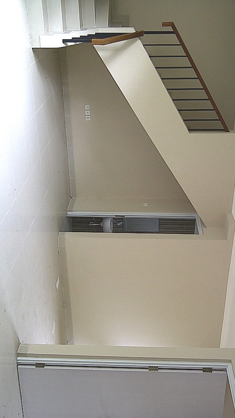 Dijual Rumah Siap Huni di Water Spring, Grand Wisata, Bekasi