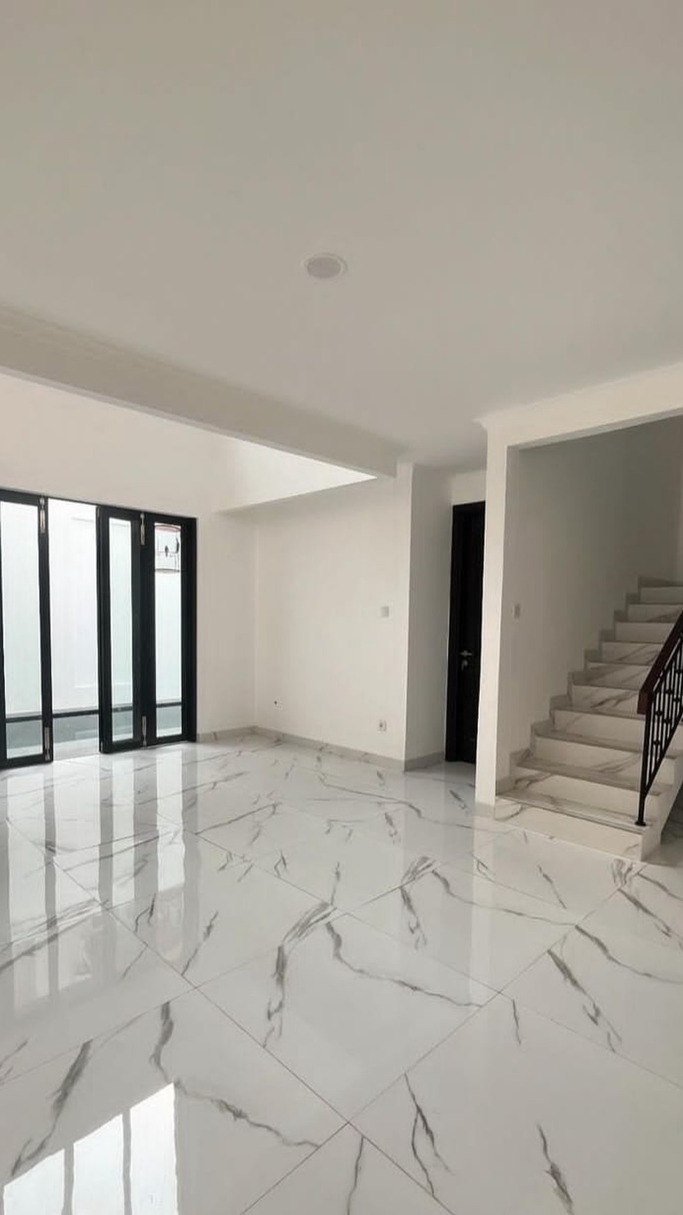 Rumah Bintaro Jaya dengan Bangunan Baru @Bintaro Sektor 9